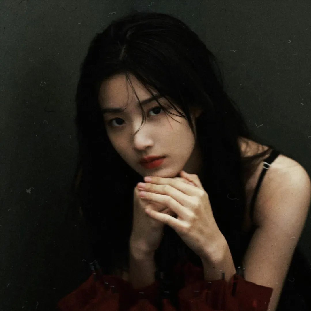 少女们向荒野进发